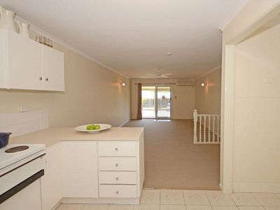 1 / 786 Boat Harbour Drive, Urangan