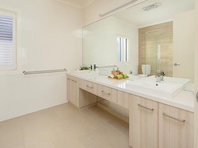44 VICTORIA CROSS PARADE, Wodonga