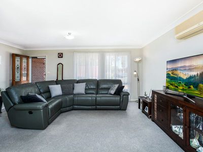 7 / 47 Brinawarr Street, Bomaderry