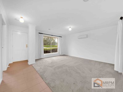 4 Lucy Close, Tarneit