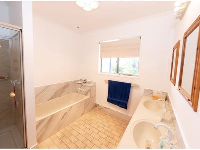 26 Runnymede Estate Road, Runnymede