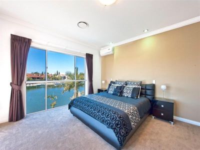 60 Edinburgh Road, Benowa