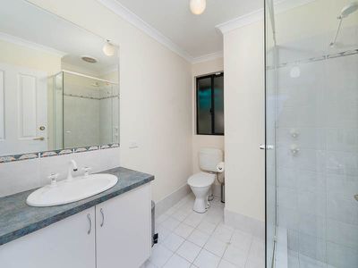 10 Limerick Way    UNDER OFFER, Fremantle