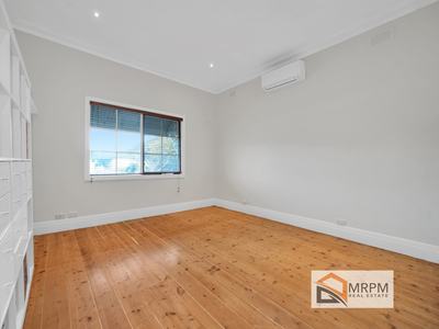 16 Bruce Street, Laverton