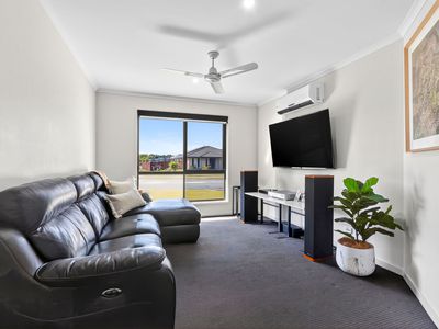 67 Ningi Waters Drive, Ningi