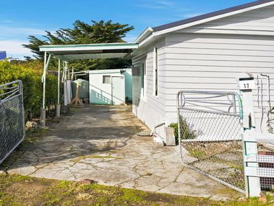 17 Erle Street, Carlton River