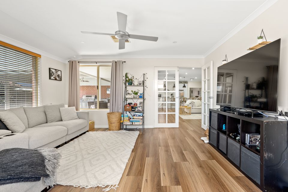 2 Anzio Court , Secret Harbour