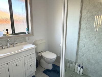2 Gundaline Court South, Griffith