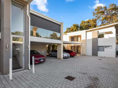 2 / 5 Oakland Avenue, Cloverdale