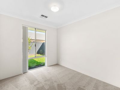 16 Killarney Loop, Gosnells