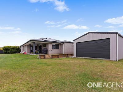2 Braun Court, Urangan