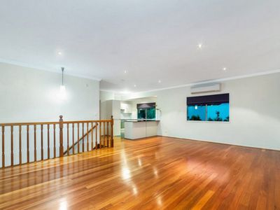 2 / 3 Rossmere Lane, Auchenflower