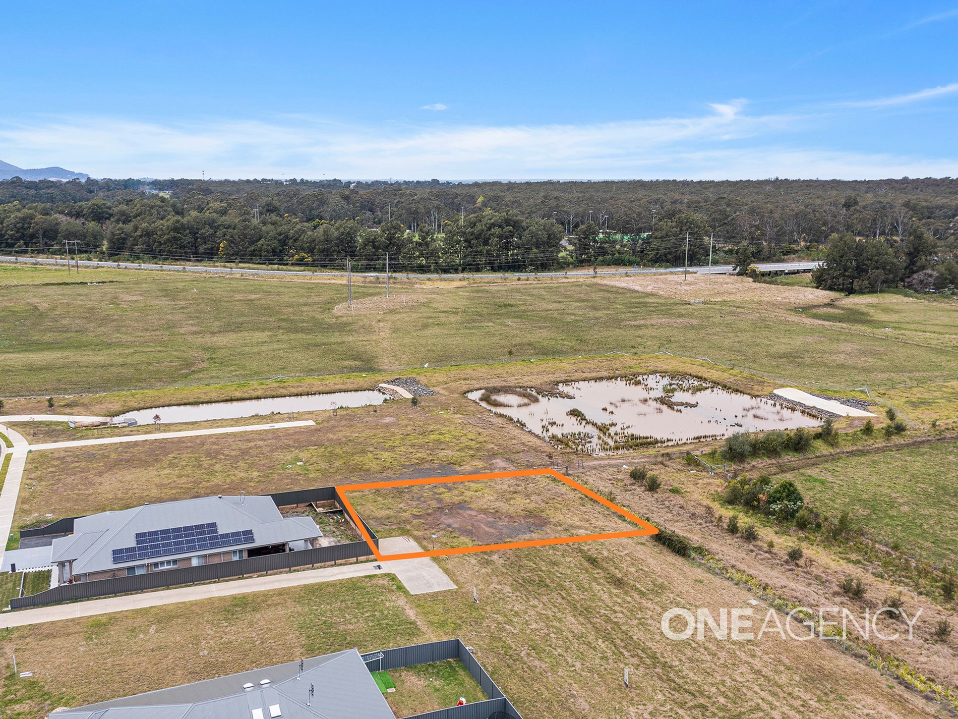 99 Lancaster Drive, Badagarang