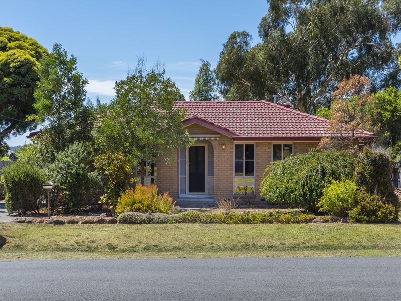 14 William Street, Romsey