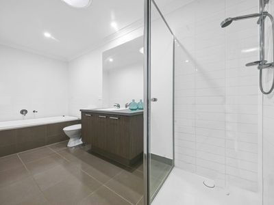 4 Selhurst Gr, Wyndham Vale