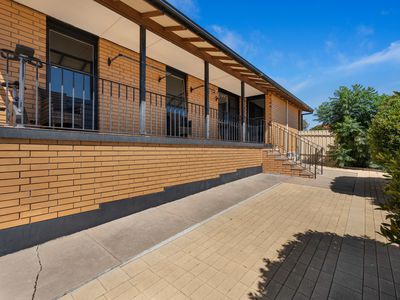 12 Manoora Drive, Hallett Cove