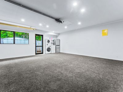 13 Samuels Lane, Albany