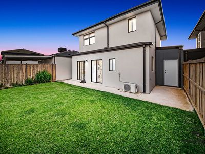 15 Pamir Circuit, Clyde North