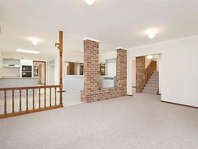 9 Danaher Drive, Rochedale South
