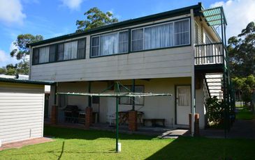 26 Cams Boulevard, Summerland Point