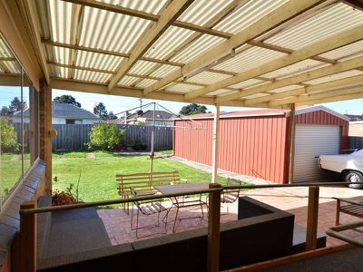 6 Ryan Court, Sunshine North