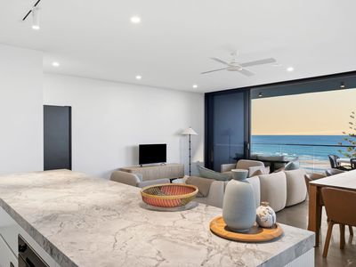 701 / 16 Musgrave Street, Coolangatta