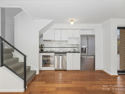 2 / 274 Harborne Street, Glendalough