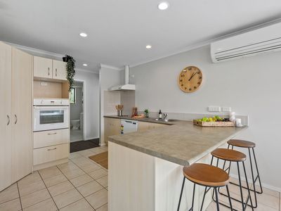 38 Cabeleigh Drive, Helensville