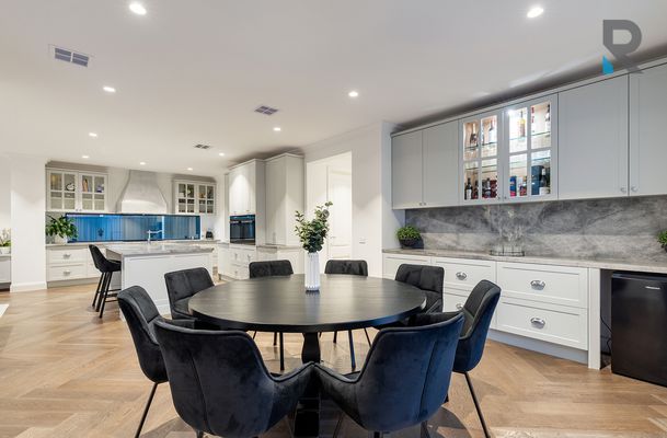 20 Coach House Drive, Attwood