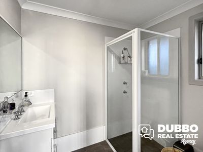 31 Magnolia Boulevard, Dubbo