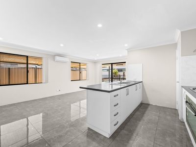 1 Tantagee Terrace, Southern River