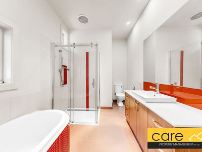 6 Bath Road, Glen Iris