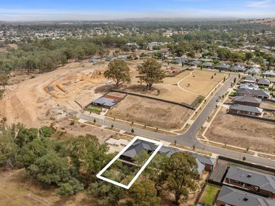 19 DRAGONFLY DRIVE, Seymour