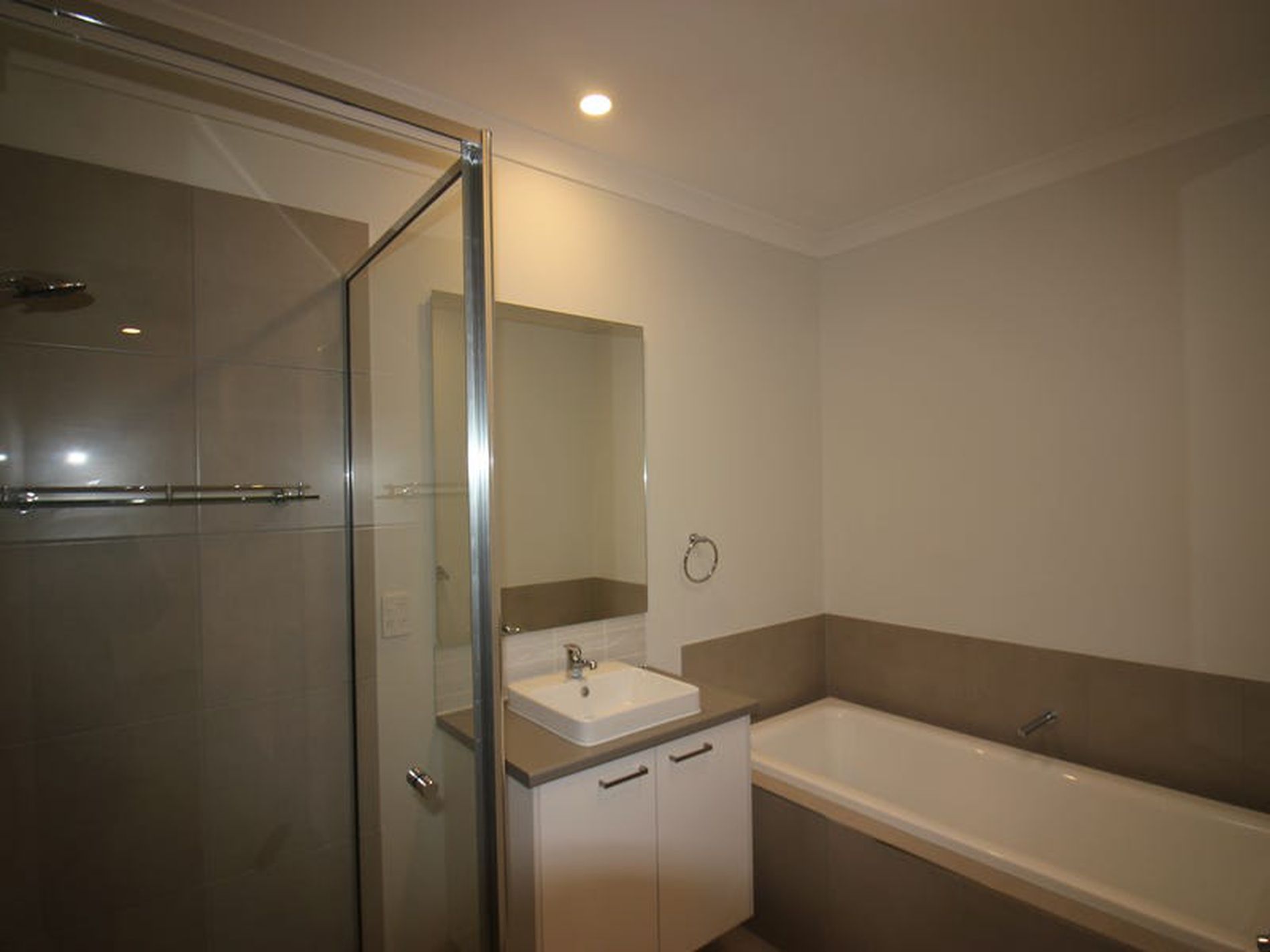 33 Cootamundra Drive, Armstrong Creek