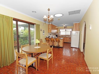 17 Schwarz Avenue, Horsham