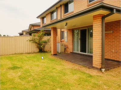 12 / 570 Sunnyholt Road, Stanhope Gardens