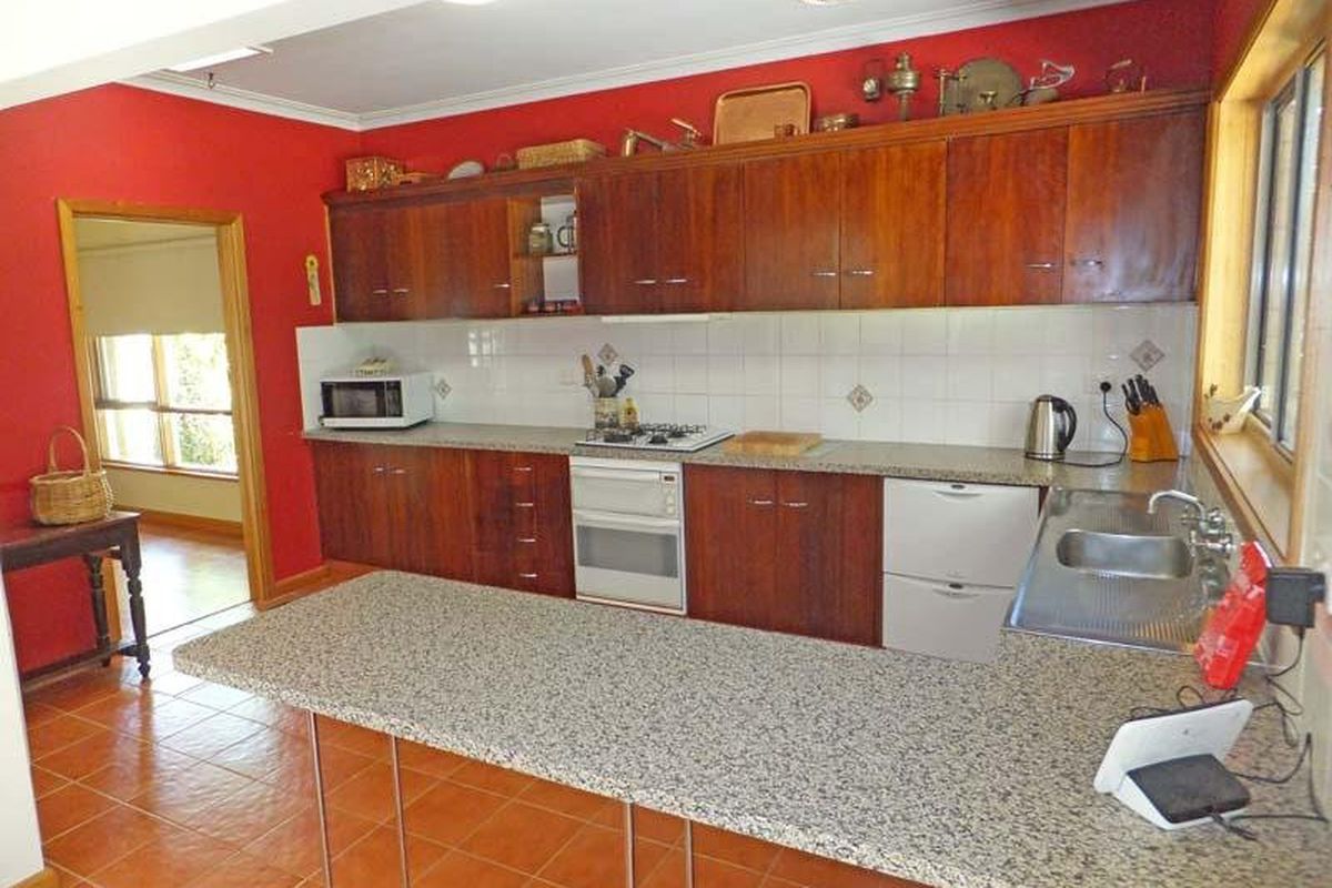 12 Jacaranda Avenue, Kyabram