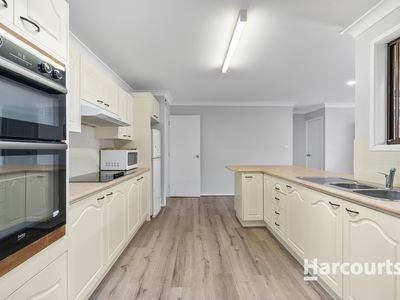 6 Taurus Spur, Narrawallee