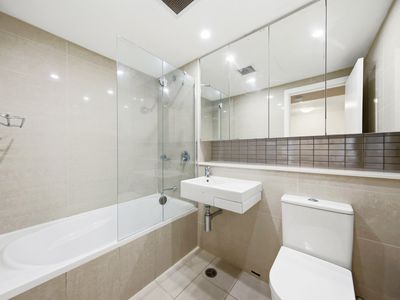 26 / 11 Bay Drive, Meadowbank