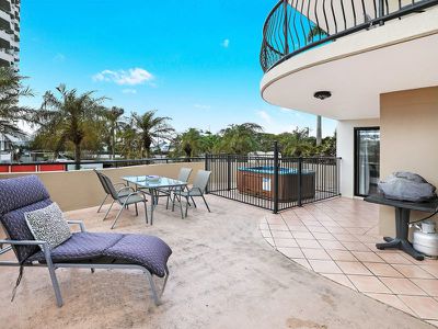 17 / 32 River Esplanade, Mooloolaba