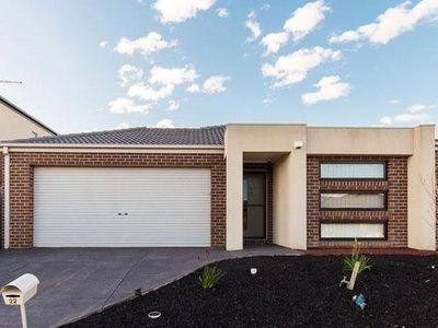 22 Billabong Crescent, Tarneit