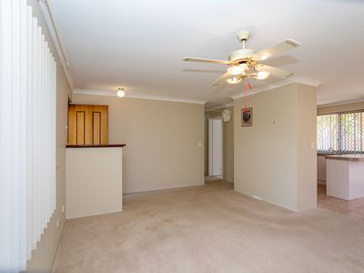 9 / 11 Murray Court, Armadale