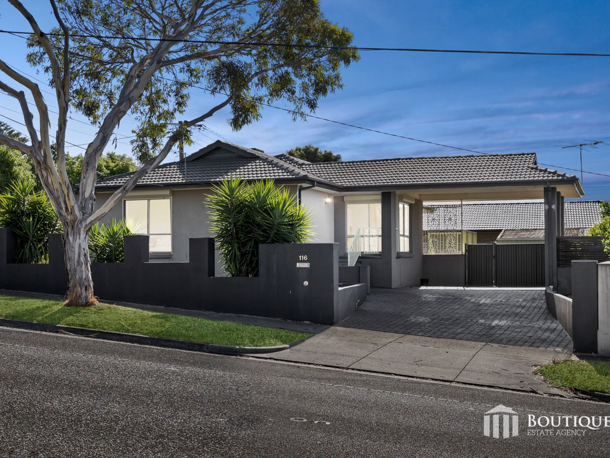 116 Outlook Drive, Dandenong North