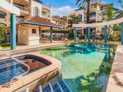 7 / 12 Monte Carlo Avenue, Surfers Paradise