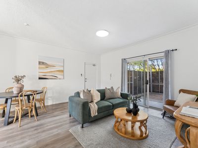 9 / 7-9 L'Estrange Street, Glenside
