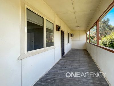 6 Lynburn Avenue, Bomaderry