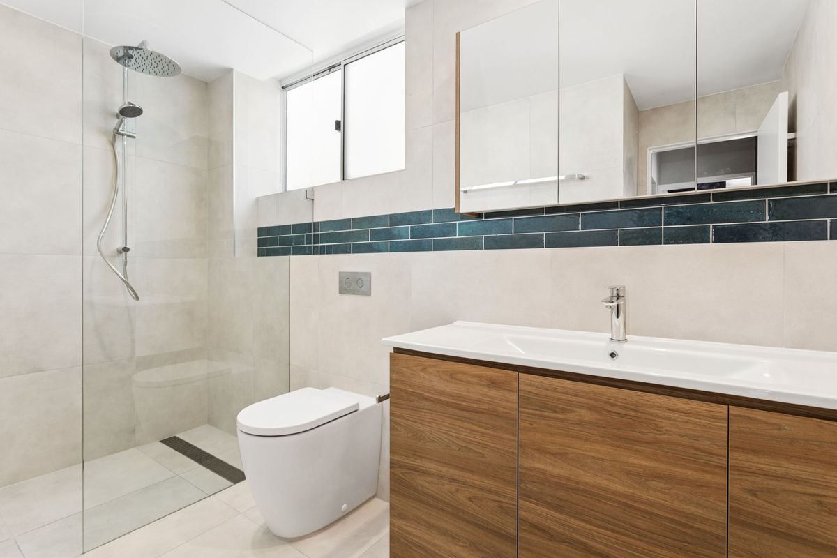 1 / 268 Carrington Road, Randwick