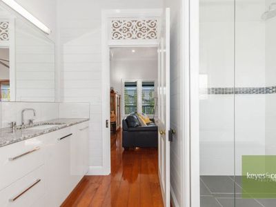 16 Clarendon Street, Hyde Park