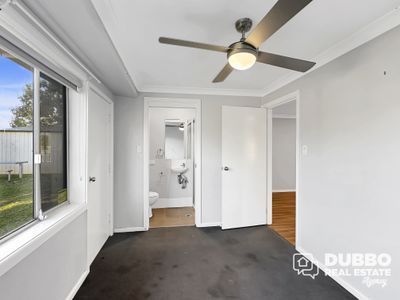 17 Doncaster Avenue, Dubbo