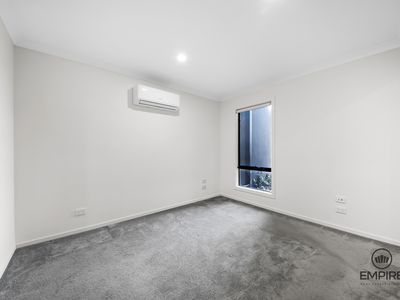 4 Gudali Walk, Clyde North